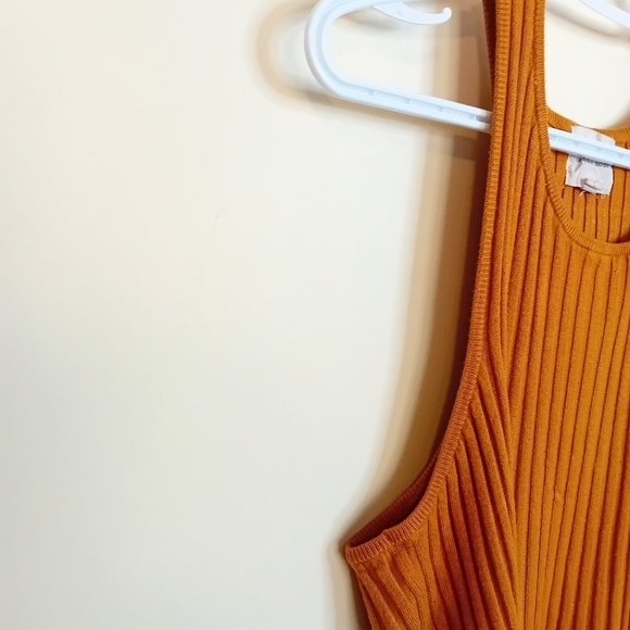 Urban Outfitters UO Silence +  Noice Mustard Ribbed Crop Tank Top Size Large - Picture 7 of 11